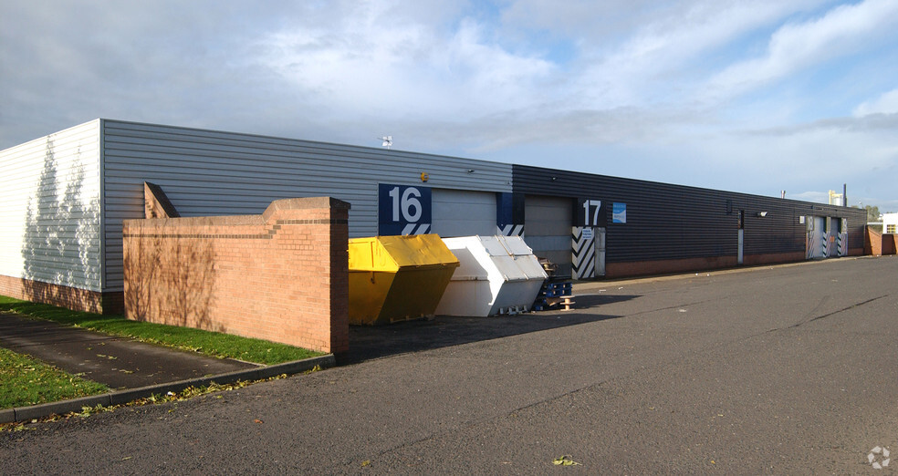 Pease Rd, Peterlee for lease - Primary Photo - Image 1 of 18