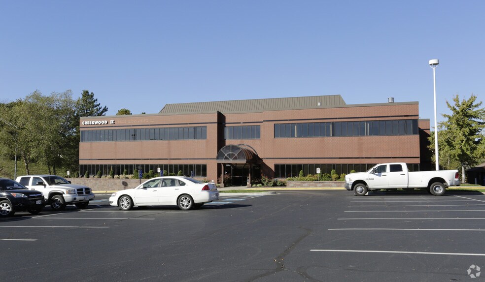 200 NE 54th St, Kansas City, MO for lease - Building Photo - Image 2 of 5
