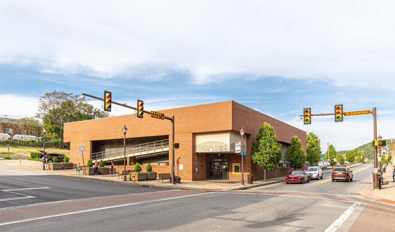 1 E Pike St, Canonsburg, PA 15317