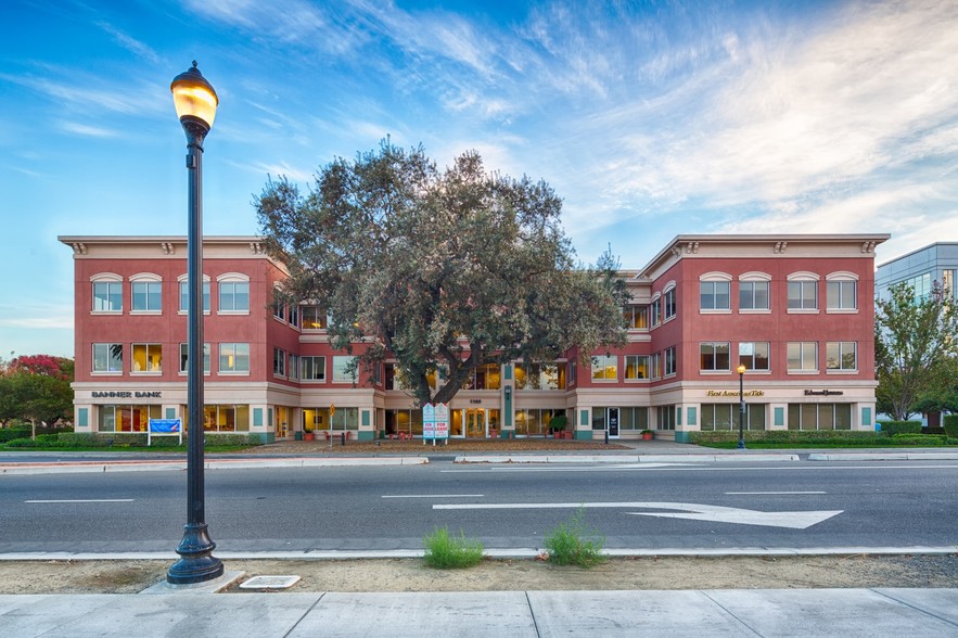 1100 Main St, Woodland, CA for lease - Building Photo - Image 1 of 9