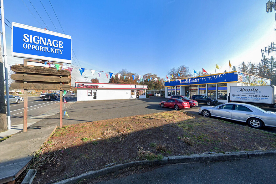 12404 NE Halsey St, Portland, OR for lease - Building Photo - Image 2 of 18