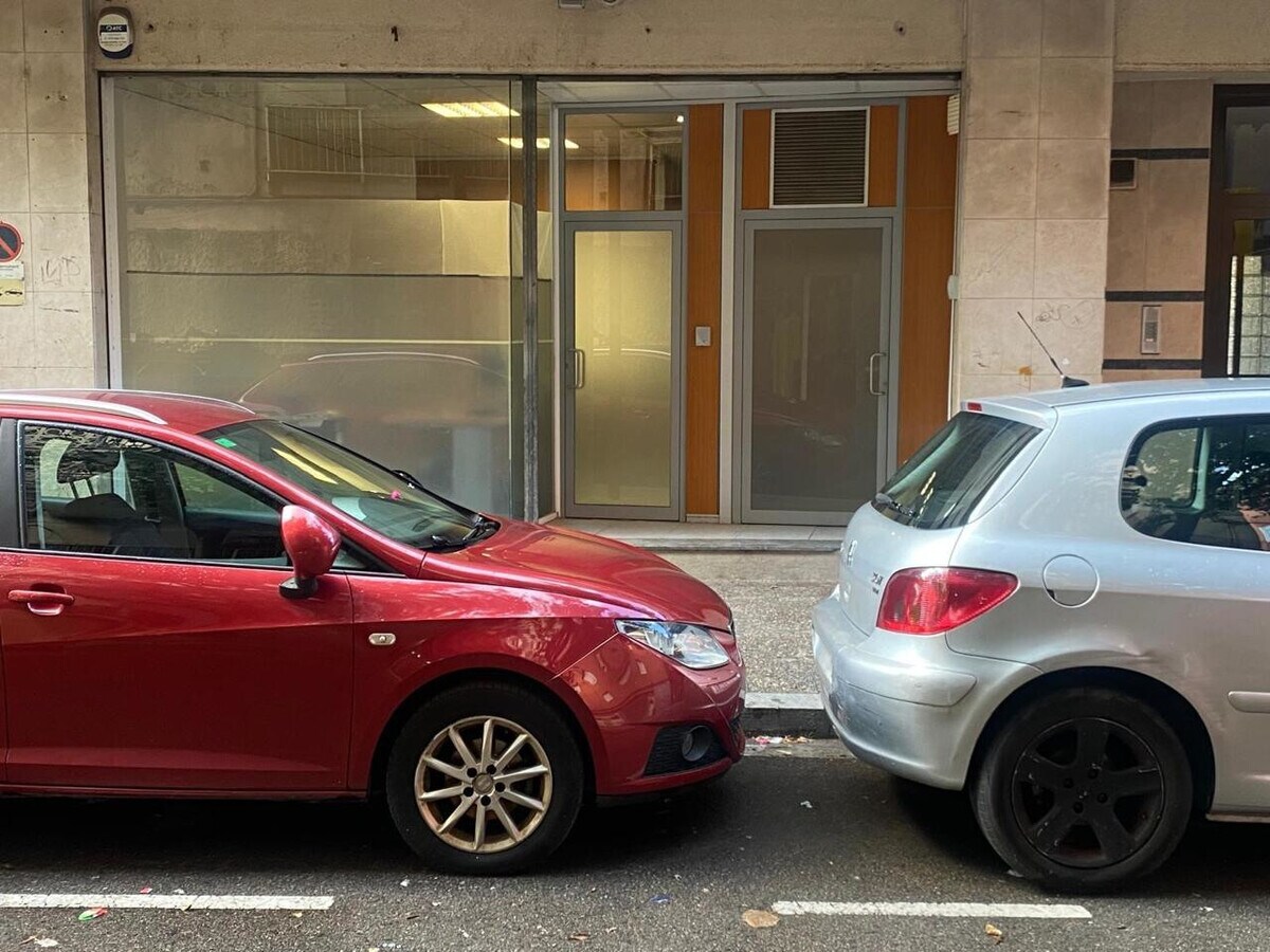 Girona, GER 17005 - Unit 10 -  - Interior Photo - Image 1 of 14