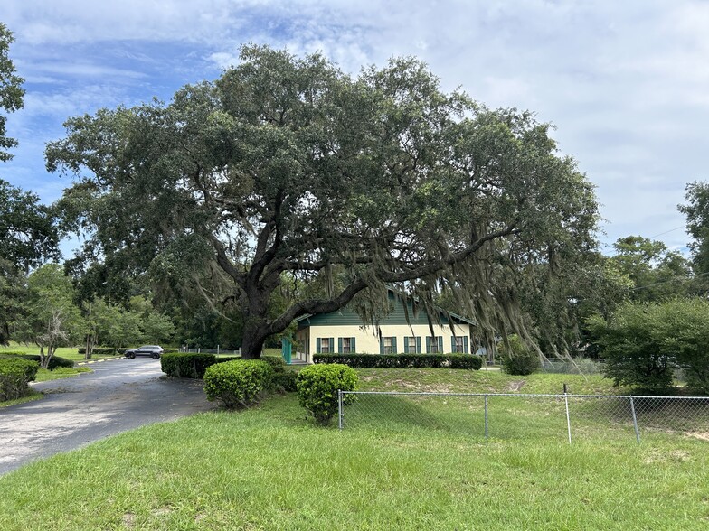 16455 E Highway 40, Silver Springs, FL for lease - Building Photo - Image 3 of 5