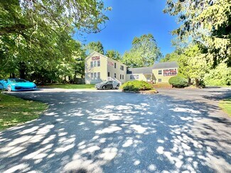 More details for 329 Deer Park Rd, Dix Hills, NY - Retail for Sale