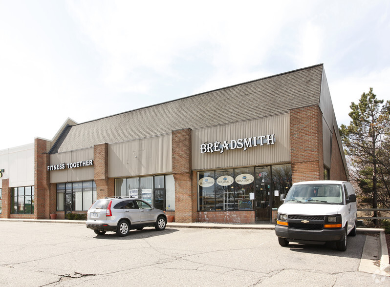 4901 Okemos Rd, Okemos, MI for lease - Primary Photo - Image 2 of 4