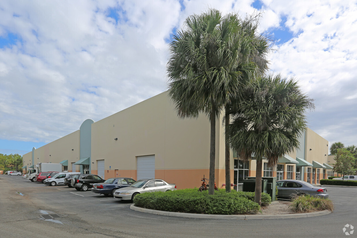 4188 Westroads Dr, Riviera Beach, FL for sale Building Photo- Image 1 of 2