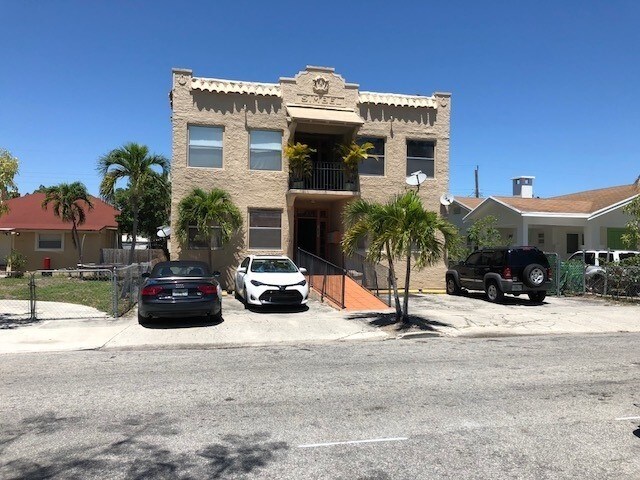 1637 SW 12th St, Miami, FL for sale Building Photo- Image 1 of 1