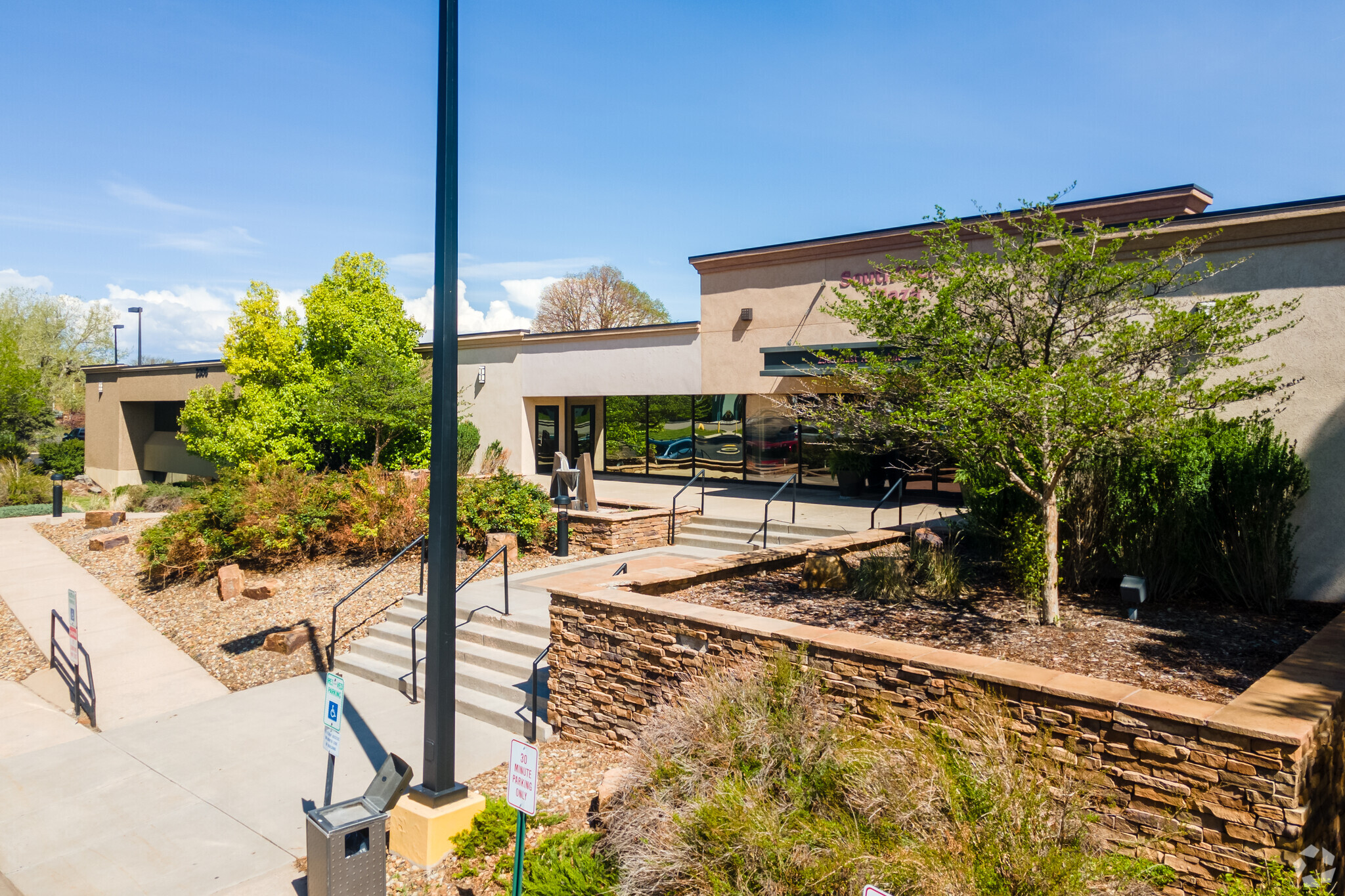 2305 E Arapahoe Rd, Centennial, CO for lease Building Photo- Image 1 of 13