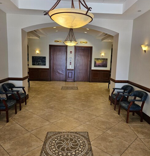 10151 Enterprise Center Blvd, Boynton Beach, FL for lease - Lobby - Image 2 of 3