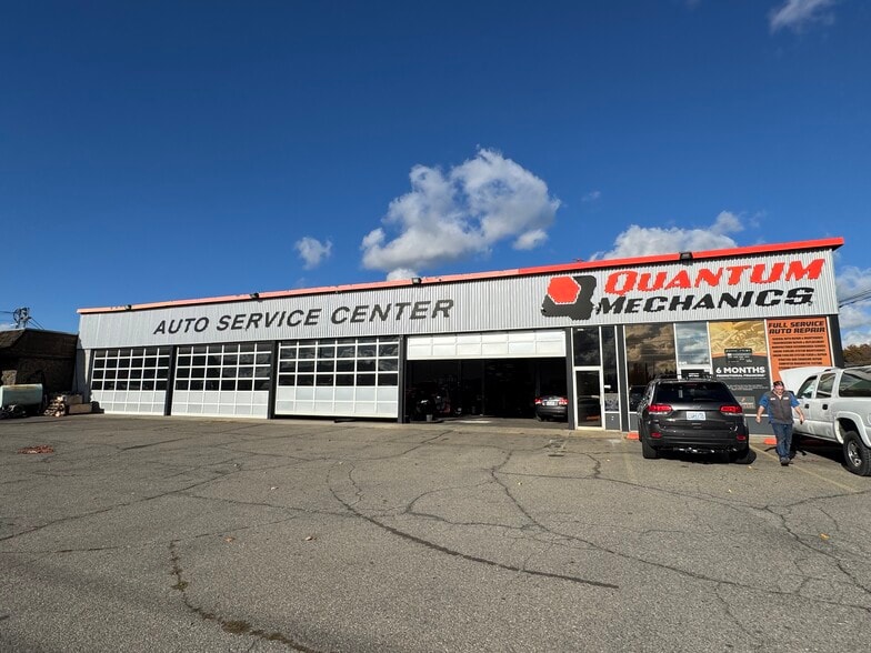 10415 E Sprague Ave, Spokane, WA for lease - Building Photo - Image 1 of 4
