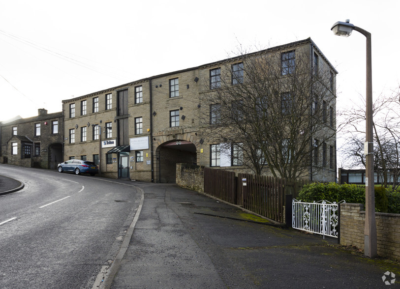 Hare Park Ln, Liversedge for lease - Building Photo - Image 2 of 8