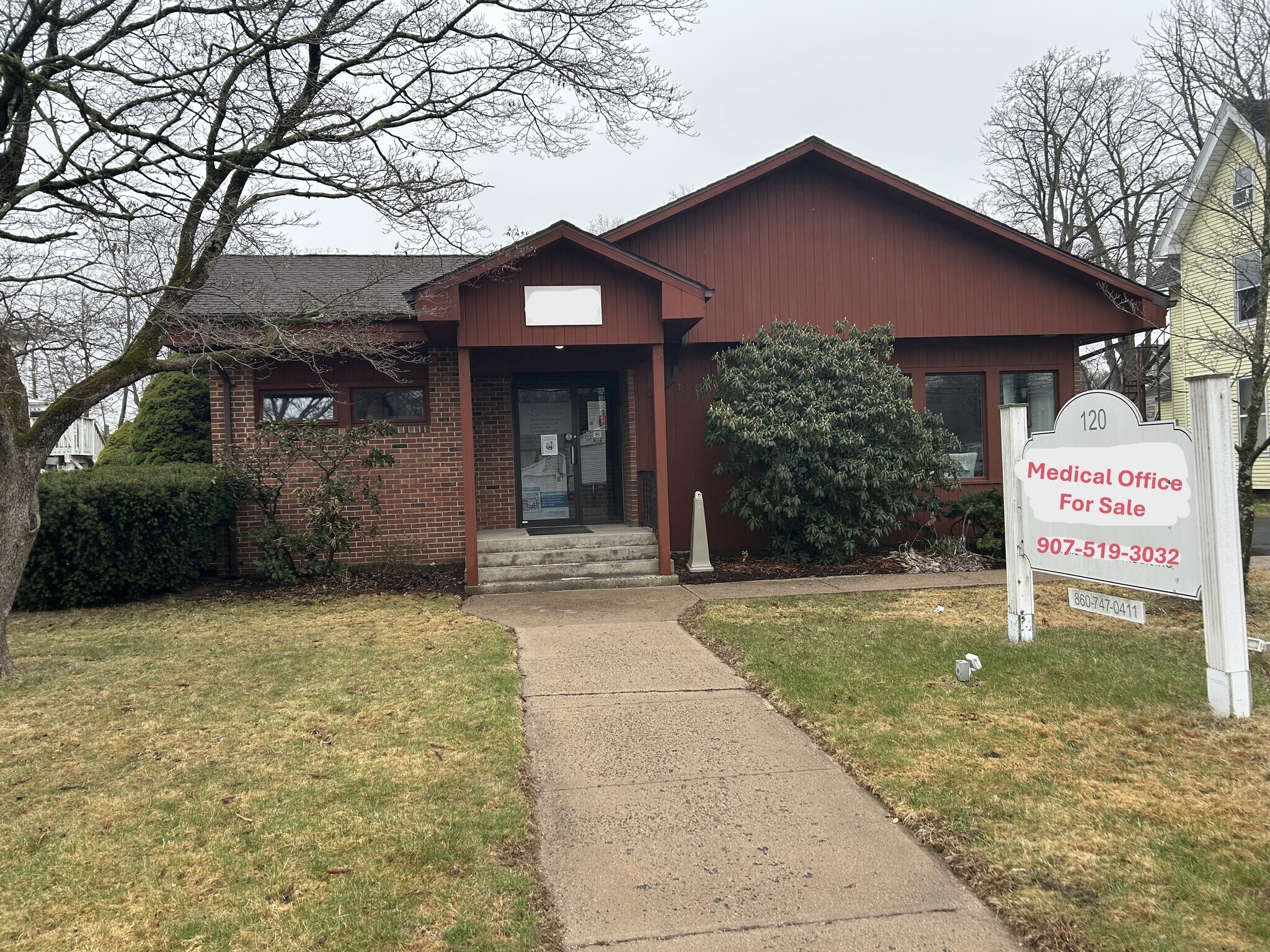 Neighborhood Office Lane, Plainville, CT for sale Primary Photo- Image 1 of 1