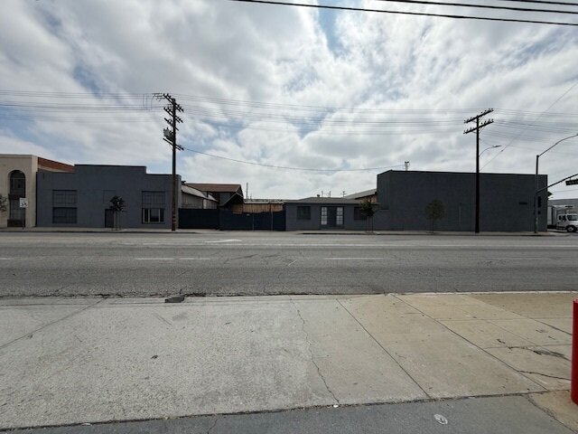 5412 S Santa Fe Ave, Vernon, CA for sale - Building Photo - Image 3 of 20