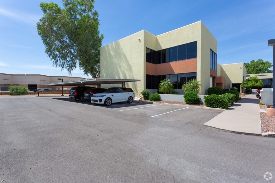 7580 E Gray Rd, Scottsdale, AZ for lease - Primary Photo - Image 1 of 6