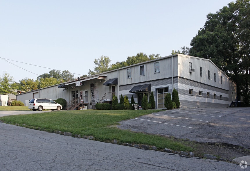 711 Trabert Ave NW, Atlanta, GA for lease - Primary Photo - Image 1 of 3