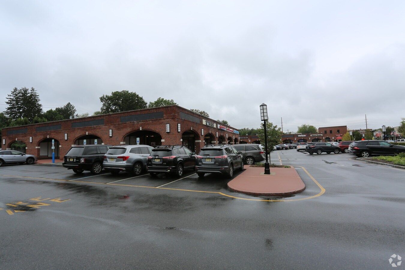 234270 Closter Dock Rd, Closter, NJ 07624