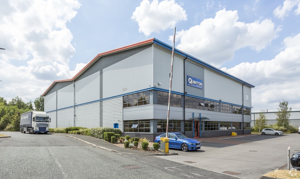 Fifth Ave, Dukinfield for sale - Primary Photo - Image 1 of 1