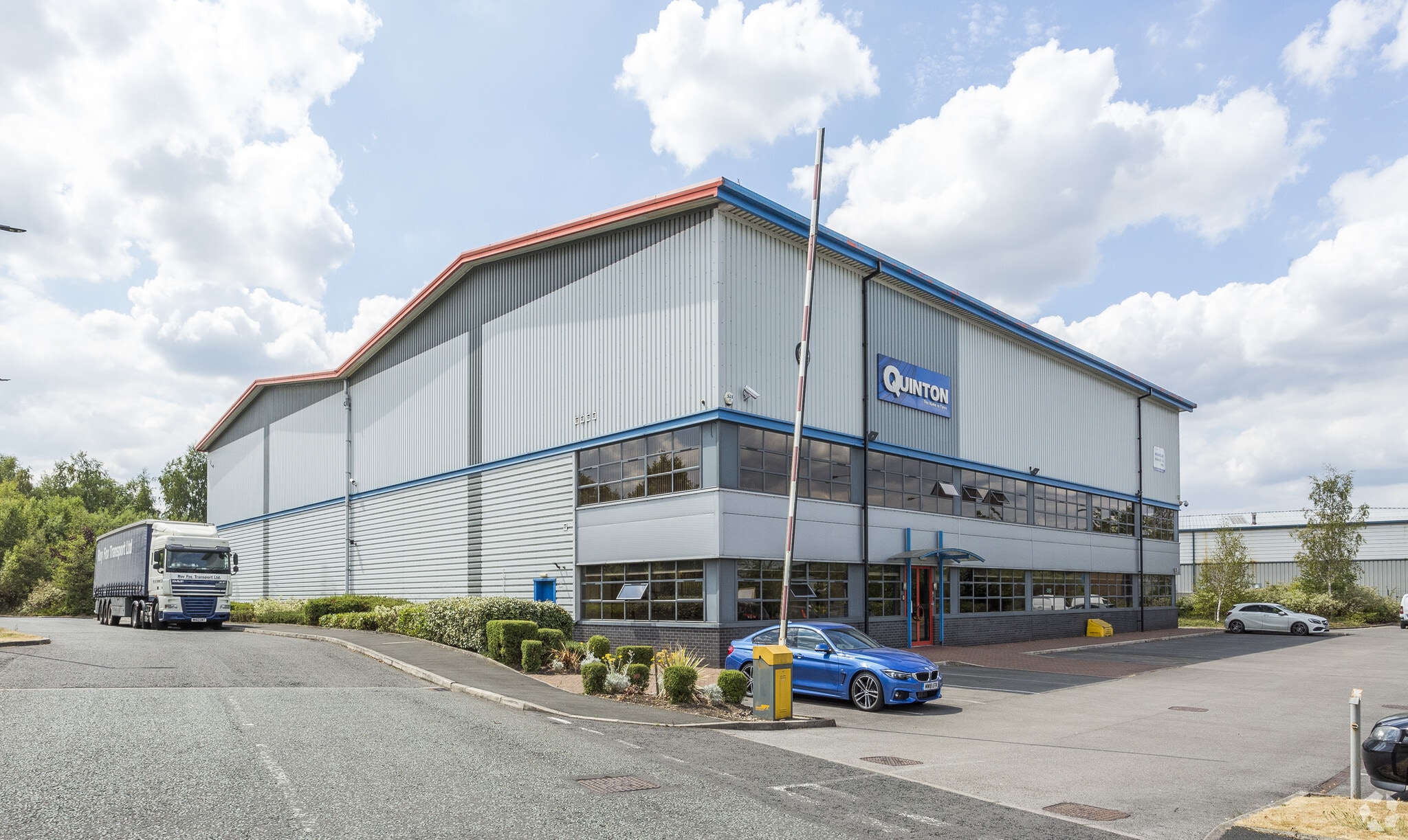 Fifth Ave, Dukinfield for sale Primary Photo- Image 1 of 1