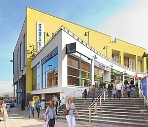 Southampton Rd, Eastleigh for lease Building Photo- Image 1 of 6