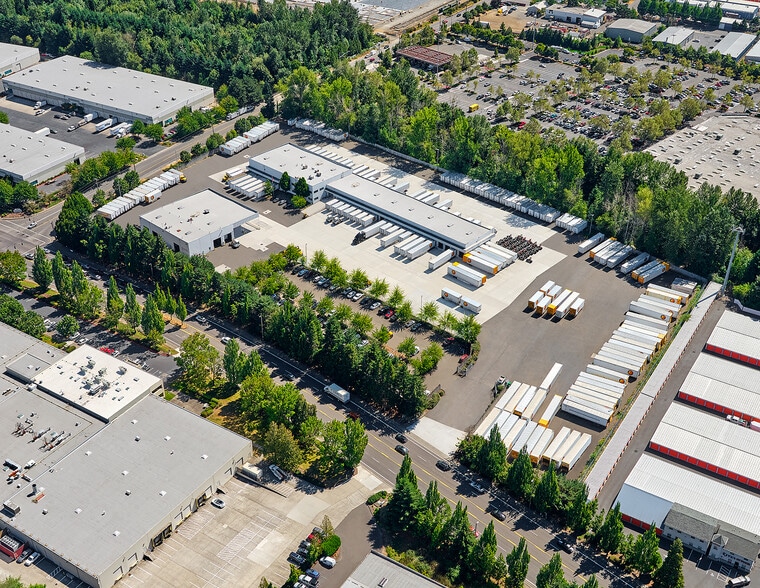 13704 NE Airport Way, Portland, OR for lease - Building Photo - Image 2 of 6