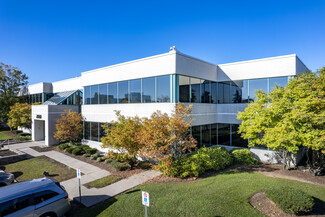 More details for 2030 Bristol Cir, Oakville, ON - Office for Lease