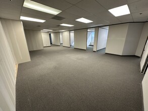 3010 Lyndon B Johnson Fwy, Dallas, TX for lease Interior Photo- Image 2 of 4