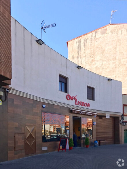 Avenida de Pío XII, 93, Talavera de la Reina, Toledo for sale - Building Photo - Image 2 of 2