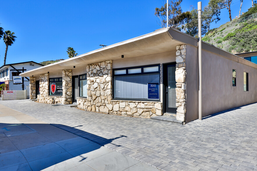 22221-22227 Pacific Coast Hwy, Malibu, CA for lease - Building Photo - Image 1 of 5