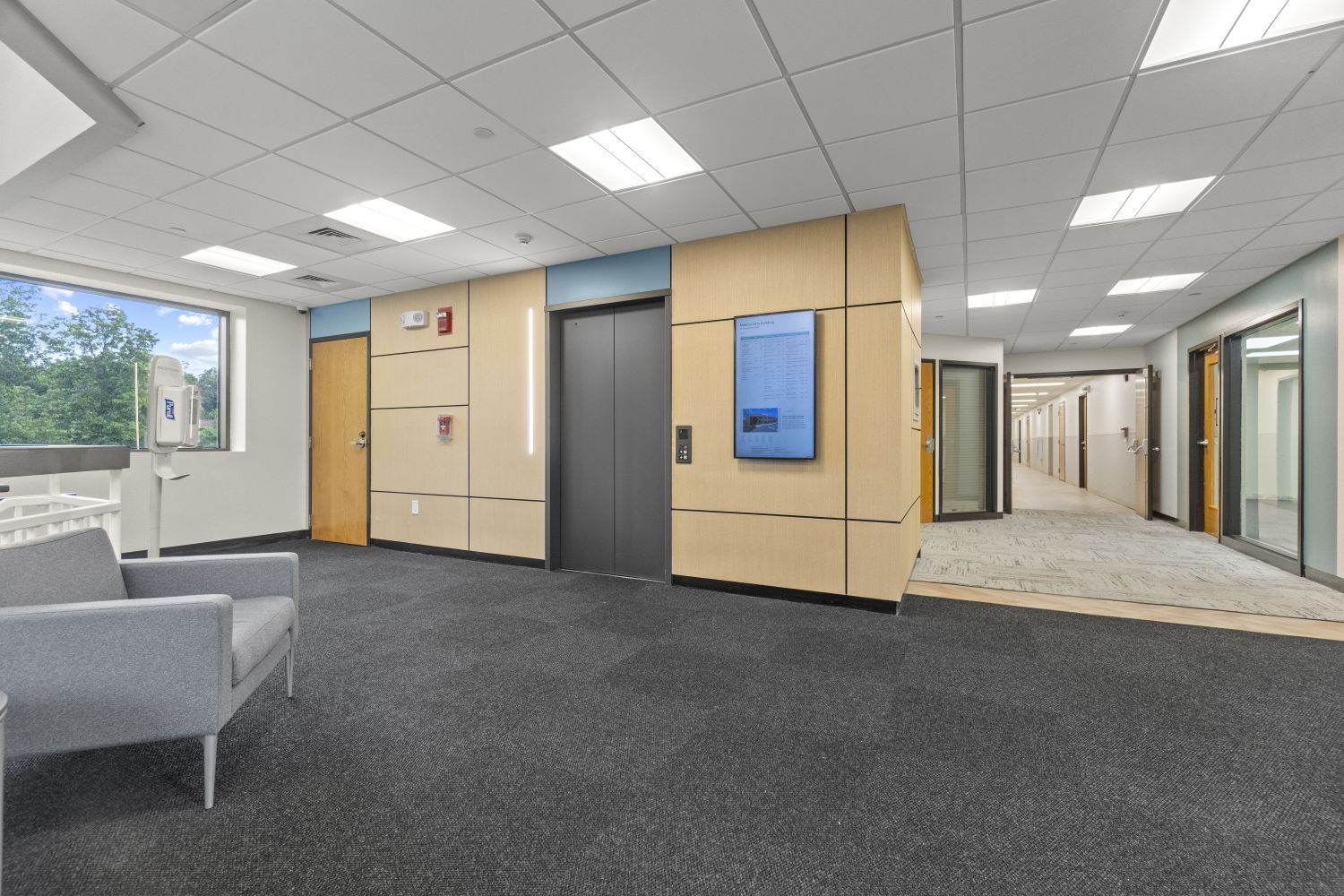 15 Corporate Dr, Trumbull, CT for lease Interior Photo- Image 1 of 6