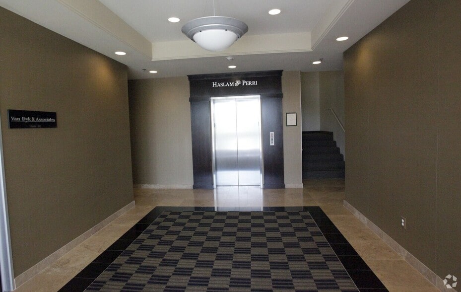 3491 Concours Dr, Ontario, CA for lease - Building Photo - Image 3 of 17