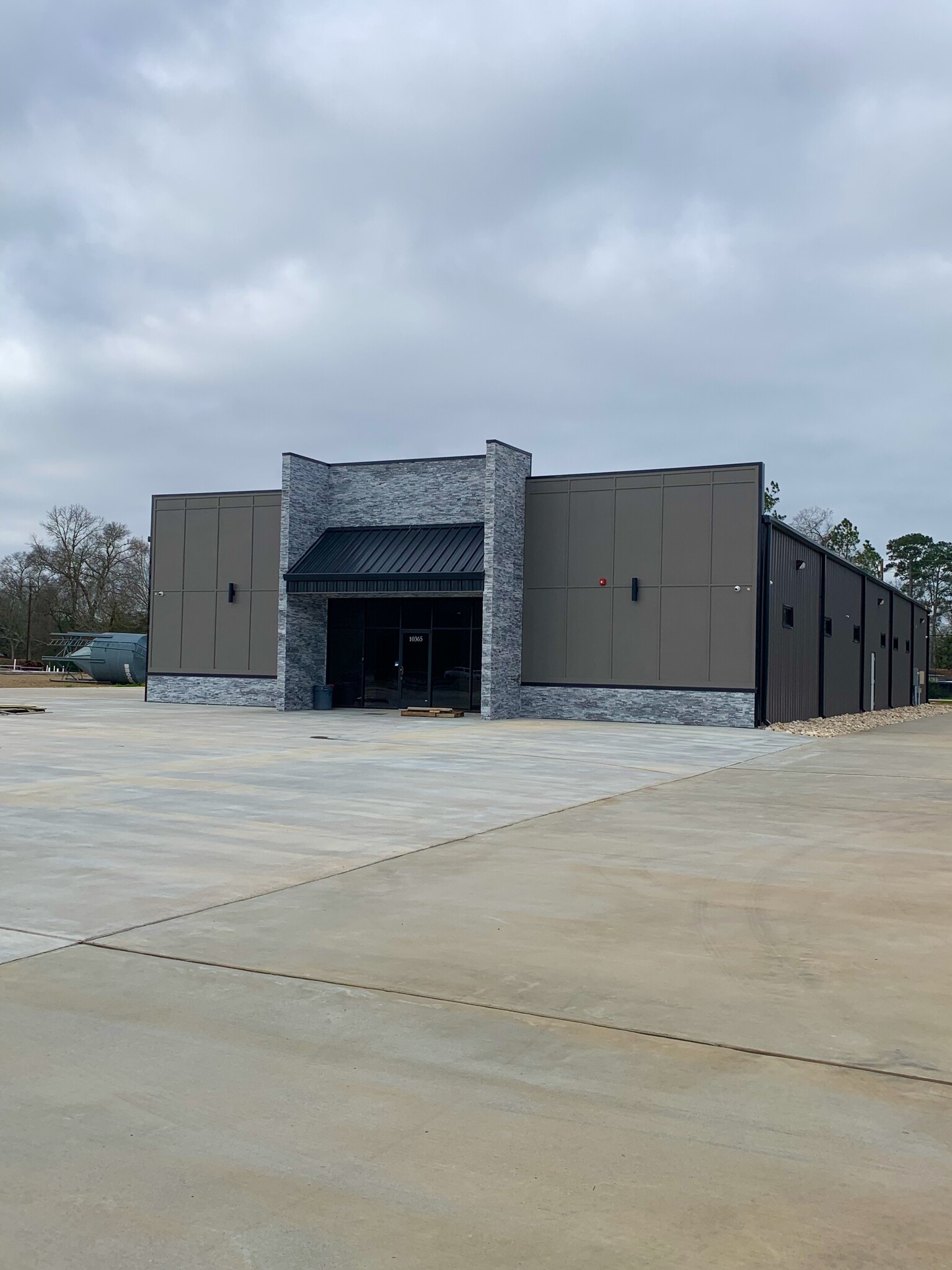 10365 Eastex fwy, Beaumont, TX for lease Building Photo- Image 1 of 28