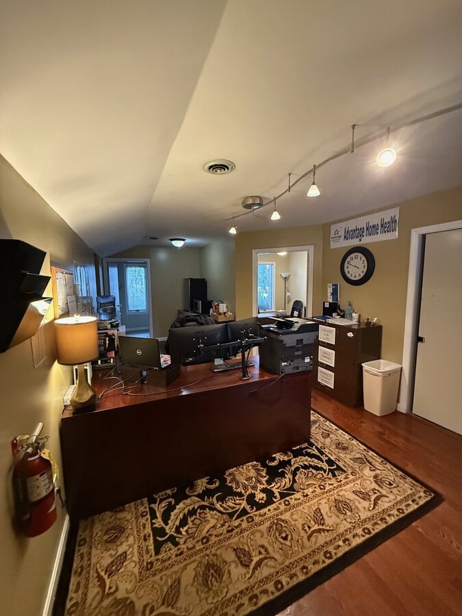 1344-1374 S Atherton St, State College, PA 16801 - Unit 1368 - - Interior Photo - Image 1 of 9