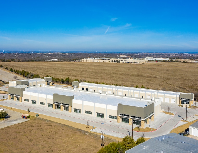 1905 Alpha Dr, Rockwall, TX for lease - Building Photo - Image 3 of 3