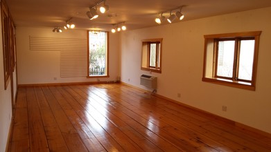 4010 W Skippack Pike, Skippack, PA for lease Interior Photo- Image 1 of 5