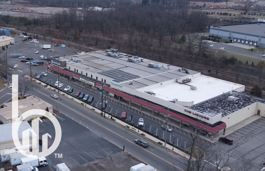 242 Lincoln Blvd, Middlesex, NJ for lease - Aerial - Image 2 of 5