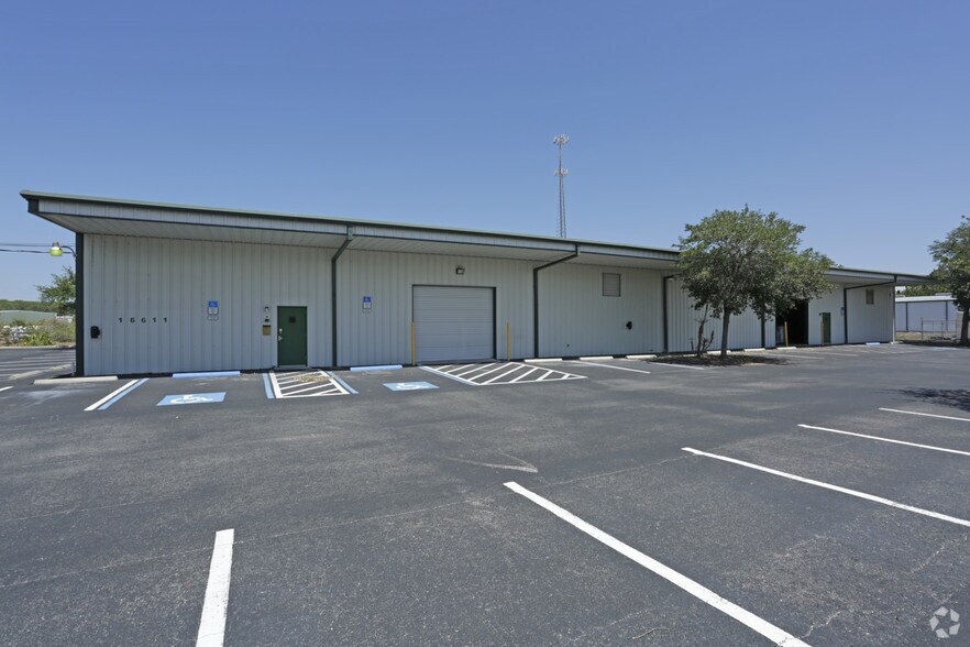 16621 Galway Park Rd, Hudson, FL for sale - Primary Photo - Image 1 of 1