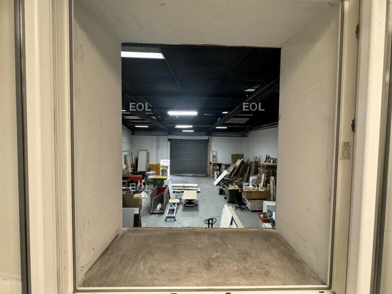 Flex in Saint-Germain-lès-Arpajon for lease - Interior Photo - Image 2 of 6