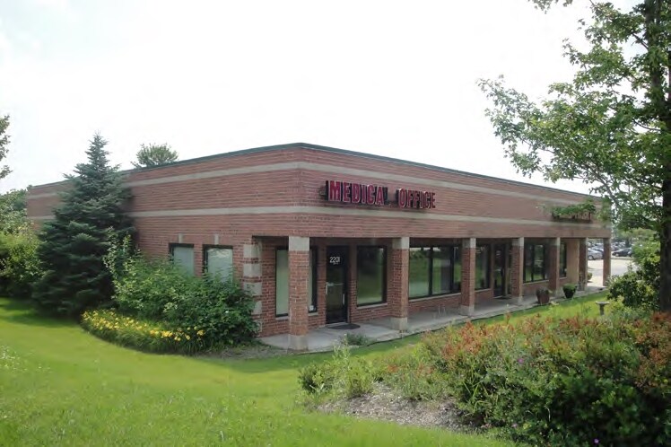 2201 W Schaumburg Rd, Schaumburg, IL for sale Primary Photo- Image 1 of 1