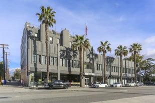 631 Wilshire Blvd, Santa Monica CA - Loft