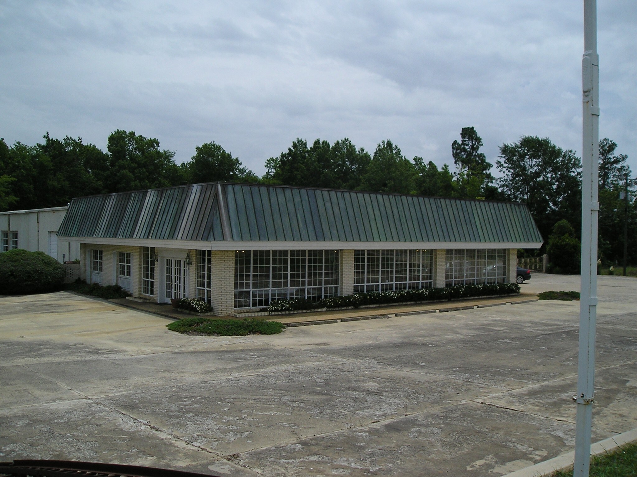 1311 S Harris St, Sandersville, GA for sale Building Photo- Image 1 of 1