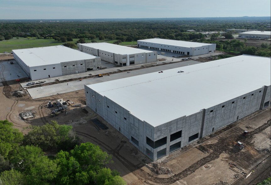 2570 W US Highway 190, Belton, TX 76513 - 14 35 Belton Crossing | LoopNet