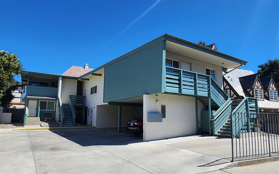 1575 Oak St, Solvang, CA for sale - Primary Photo - Image 1 of 1