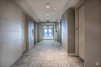 900 Circle 75 Pky SE, Atlanta, GA for lease Interior Photo- Image 2 of 10