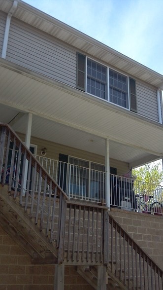 2109 Main St, Chester, MD for sale - Building Photo - Image 2 of 12