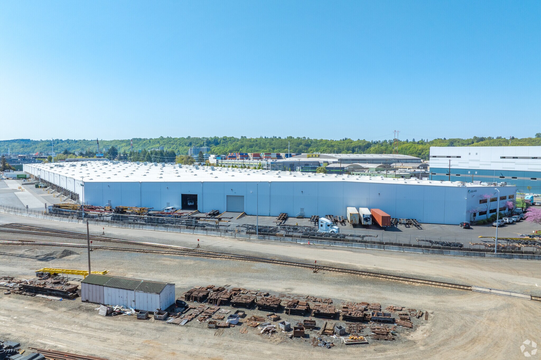 4050-4450 E Marginal Way S, Seattle, WA for sale Primary Photo- Image 1 of 1