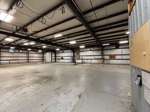 912 Pittsburgh Rd, Butler, PA for lease Interior Photo- Image 2 of 9