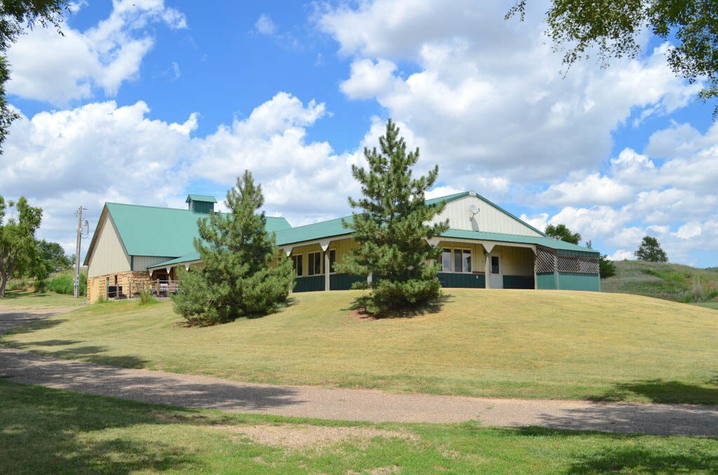 3721 183rd St, Russell, KS for sale Building Photo- Image 1 of 1