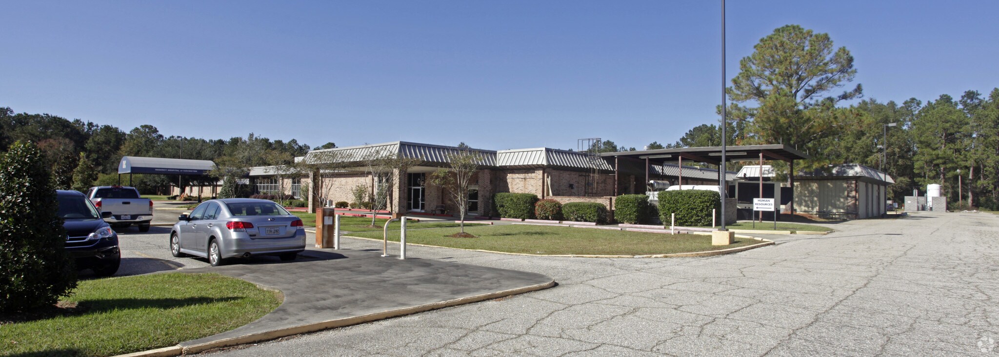 195 Highland Park Entrance, Covington, LA for sale Primary Photo- Image 1 of 1