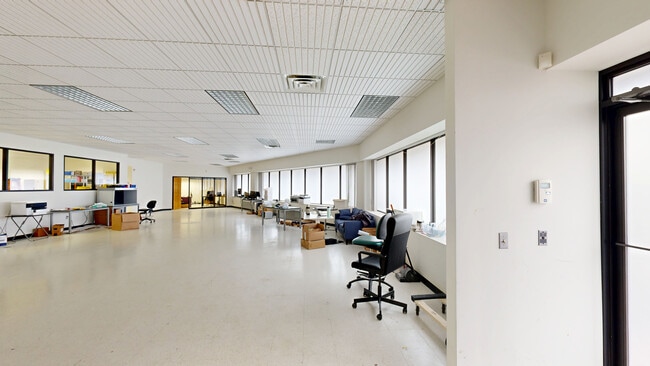 More details for 111 Roberts St, East Hartford, CT - Office/Medical for Lease