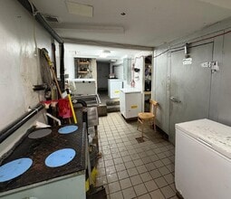 41 W 24th St, New York, NY for lease Interior Photo- Image 2 of 2